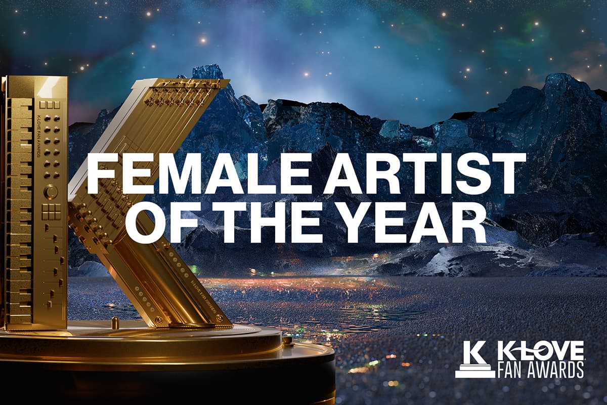 Vote for your favorite KLOVE female artist to win at the 2025 KLOVE Fan Awards