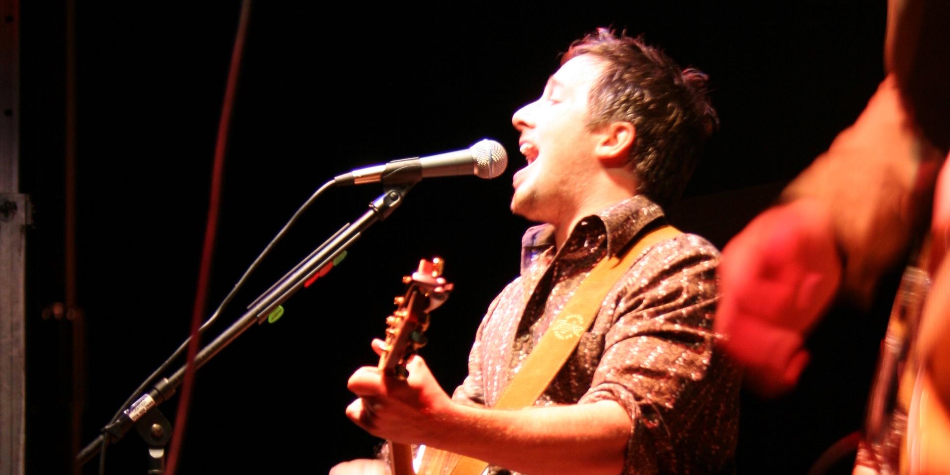 Andrew Carlton