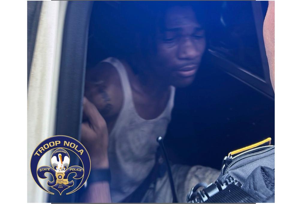 One of New Orleans jail escapees, Kendall Myles, captured in the French Quarter 