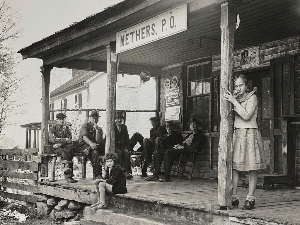 People at the Nethers, Va., post office in Oct. 1935, during the Great Depression.