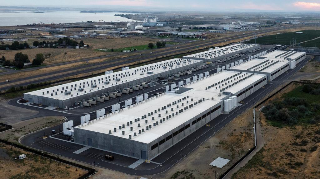 Amazon Web Services data center in Boardman, Ore.