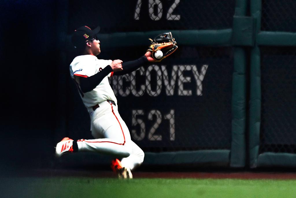 San Francisco Giants center fielder Jung Hoo Lee 
