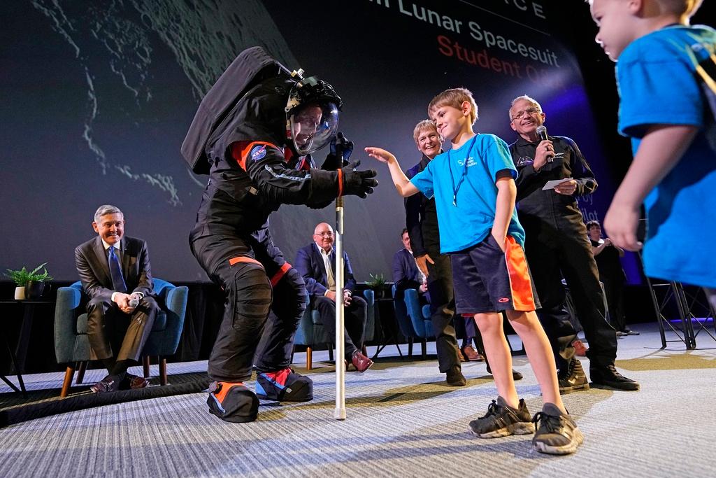 Axiom Space chief engineer in new spacesuit