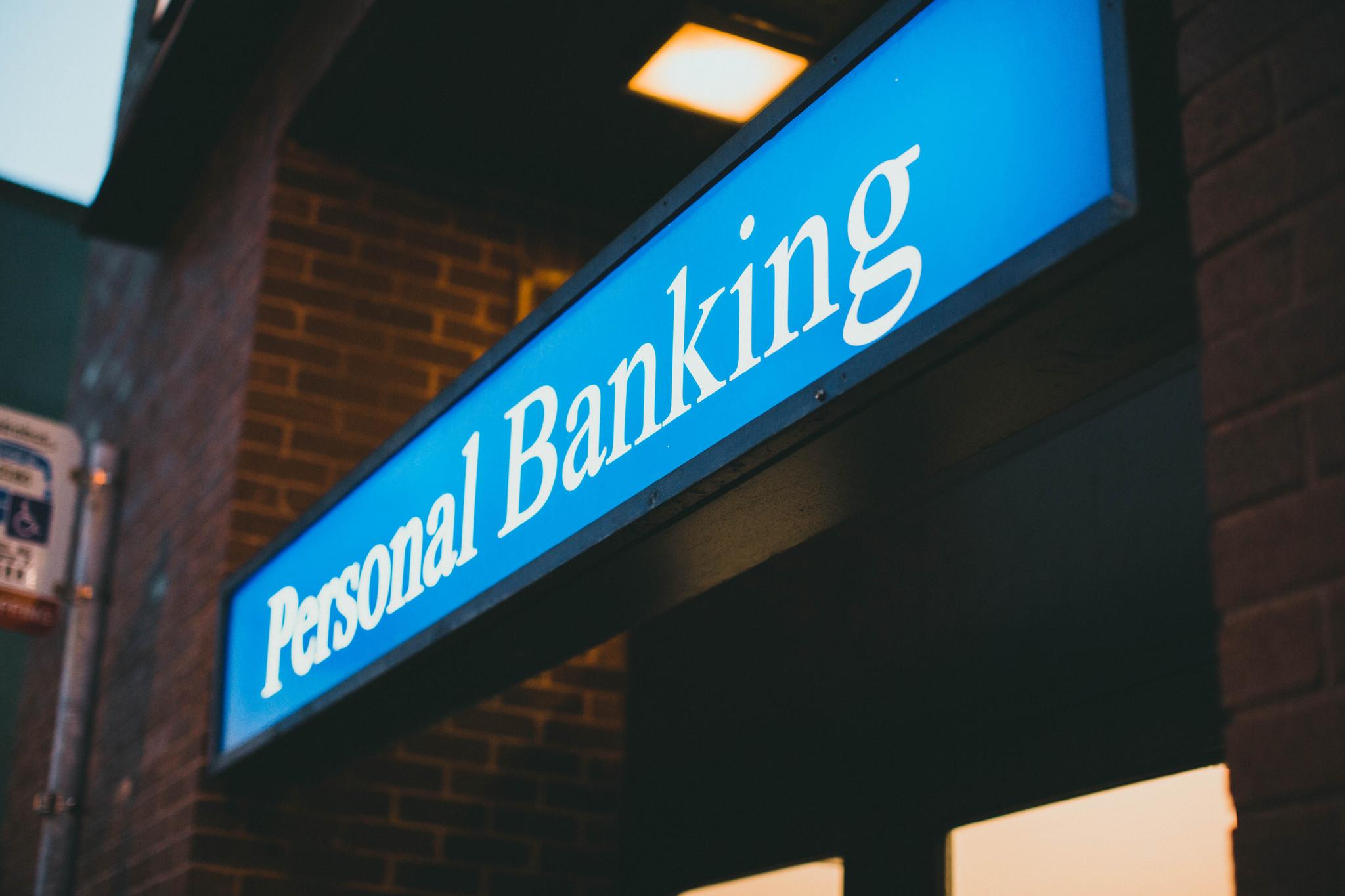 banking money economy