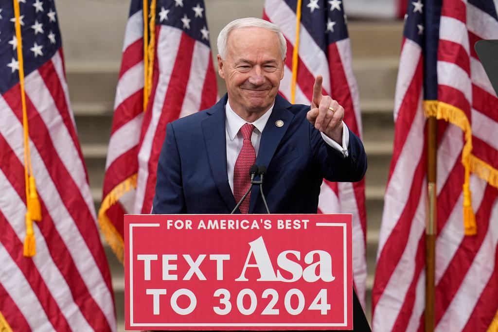 Former Arkansas Gov. Asa Hutchinson formally announces his Republican campaign for president