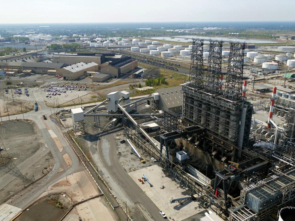 The BP Whiting refinery in East Chicago, Ind., stands on Sept. 21, 2017. A BP subsidiary will pay a $40 million penalty and install technology to control releases of benzene and other contaminants at its Whiting oil refinery on the Indiana shoreline of Lake Michigan, Biden administration officials said Wednesday, May 17, 2023.