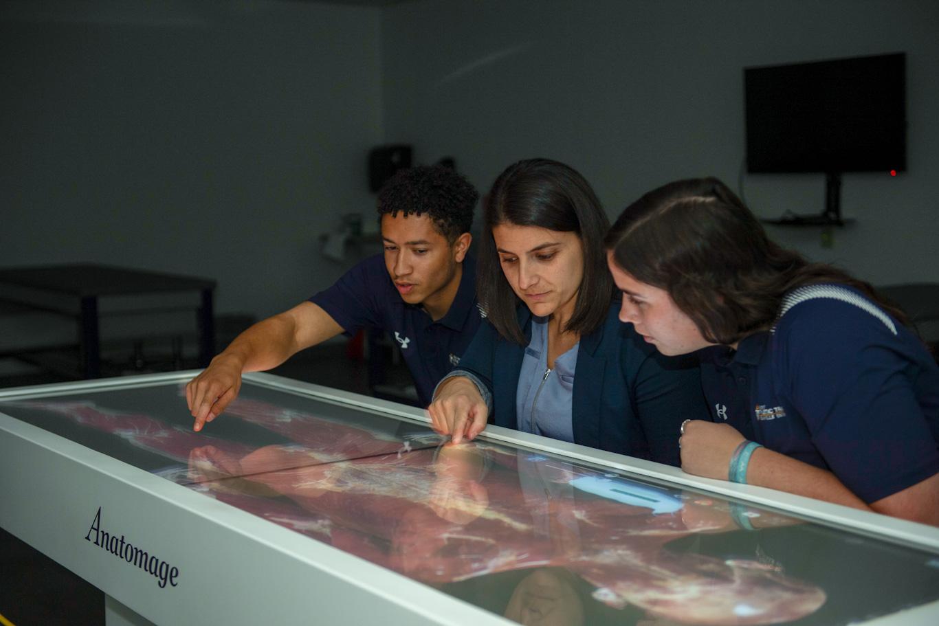 Master of Athletic Training students using state-of-the-art labs