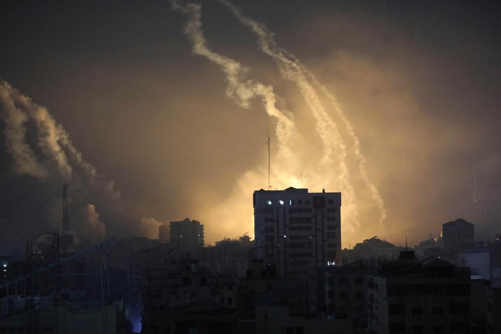 Smoke and explosions caused by Israeli bombardment in northern Gaza