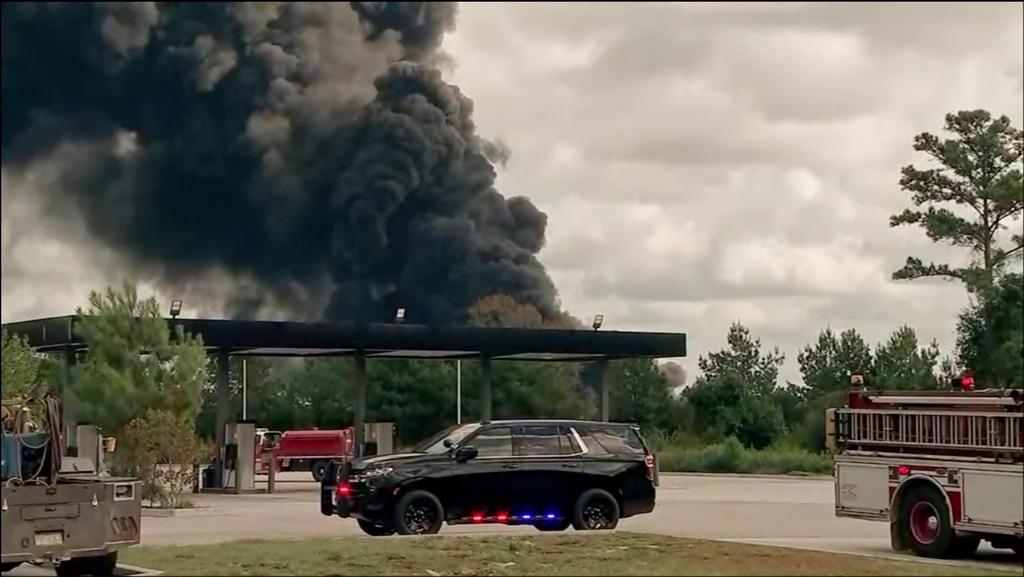 Smoke fills the sky from a chemical plant fire in Shepherd, Texas on Thursday, Nov. 8, 2023. Authorities issued a shelter in place order for the Texas residents within a one-mile radius of the chemical plant fire Wednesday.