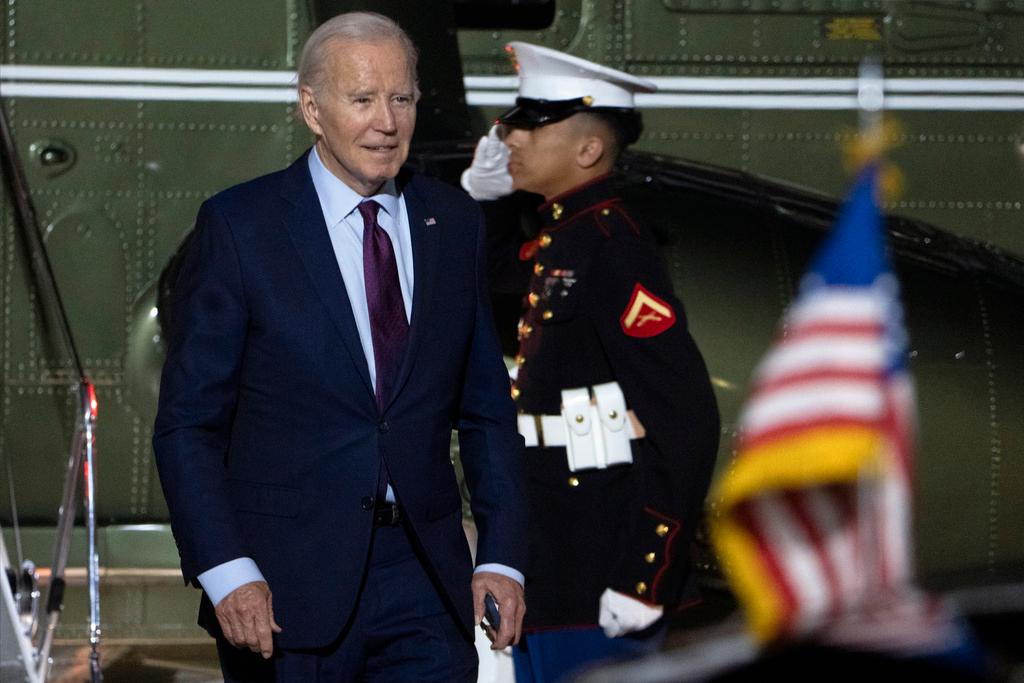  President Joe Biden arrives at Delaware Air National Guard Base in New Castle, Del., Friday, Nov. 17, 2023