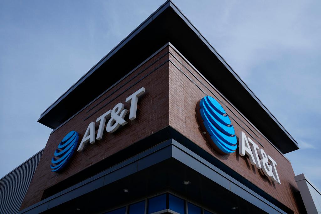 AT&T retail location exterior