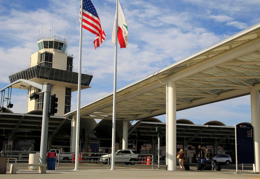 Oakland's airport is considering a name-change to include “San Francisco” 