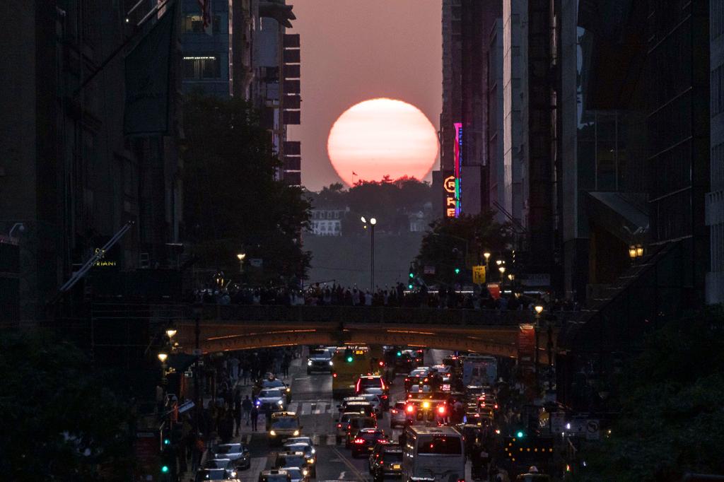 Manhattanhenge (seen last year)