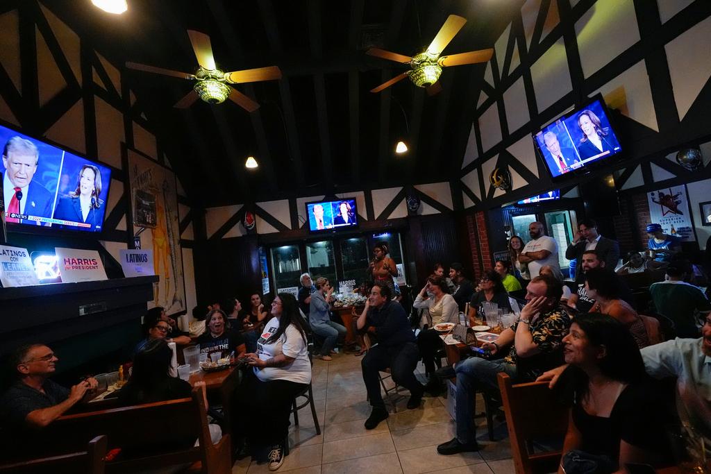 The differences are far starker for the TV networks that have been consumed by political news