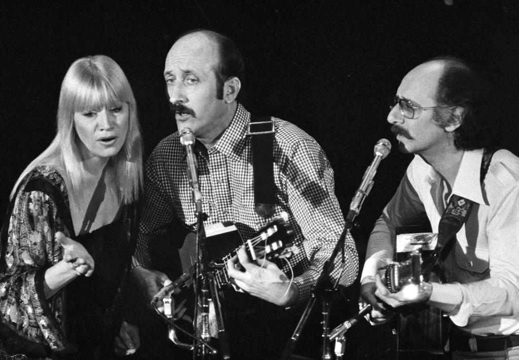 (1980) 'Peter, Paul and Mary' - From left, Mary Travers, Paul Stookey and Peter Yarrow 