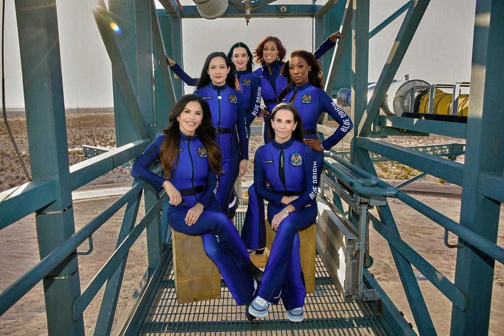 Blue Origin female crew