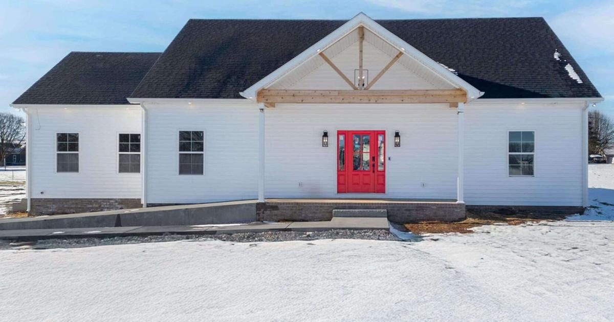  Isaiah 117 House 