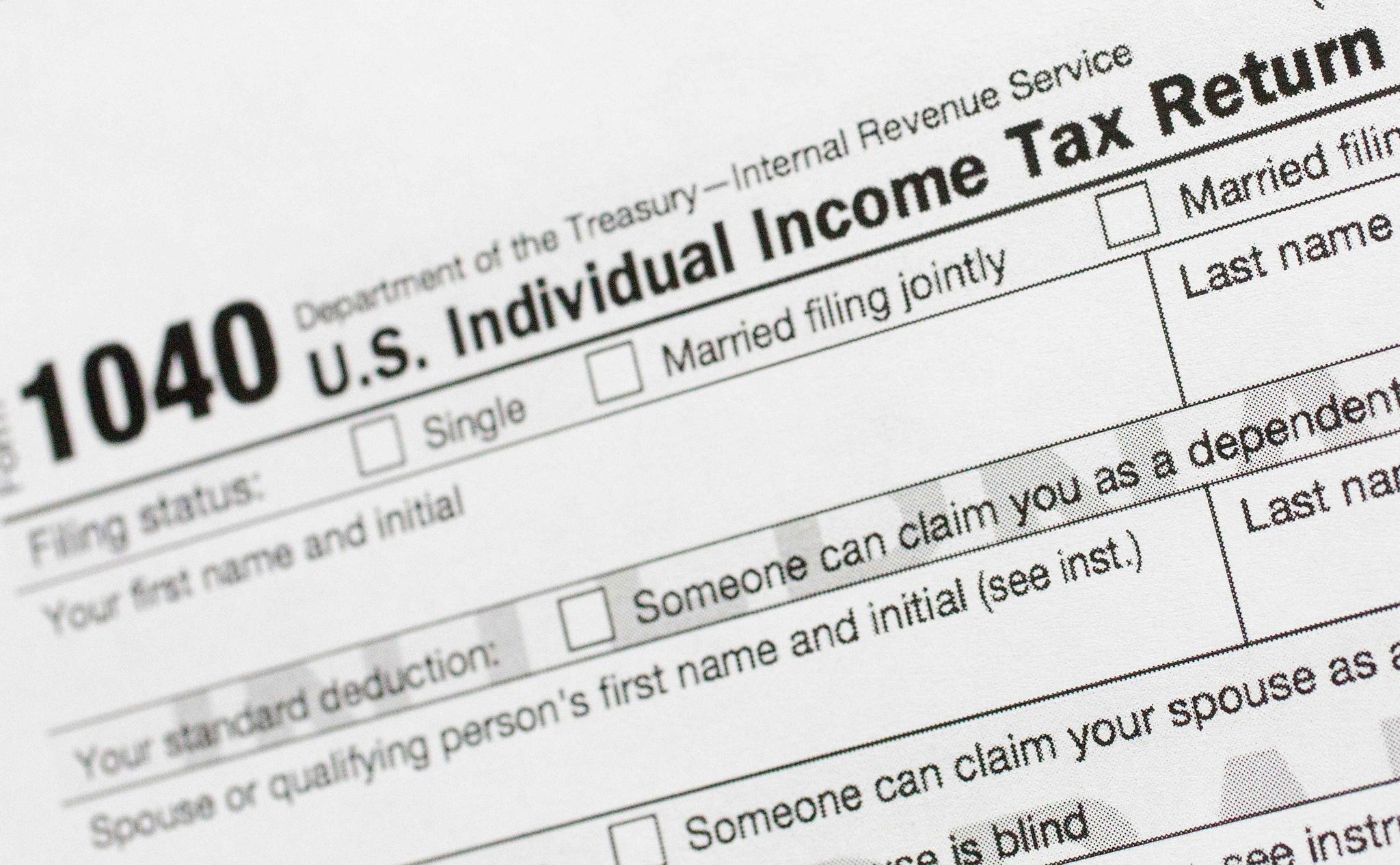1040 Income Tax Return form