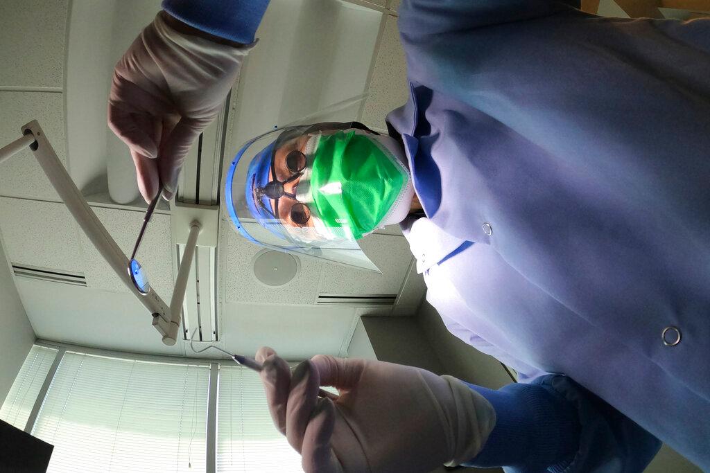 Dentist