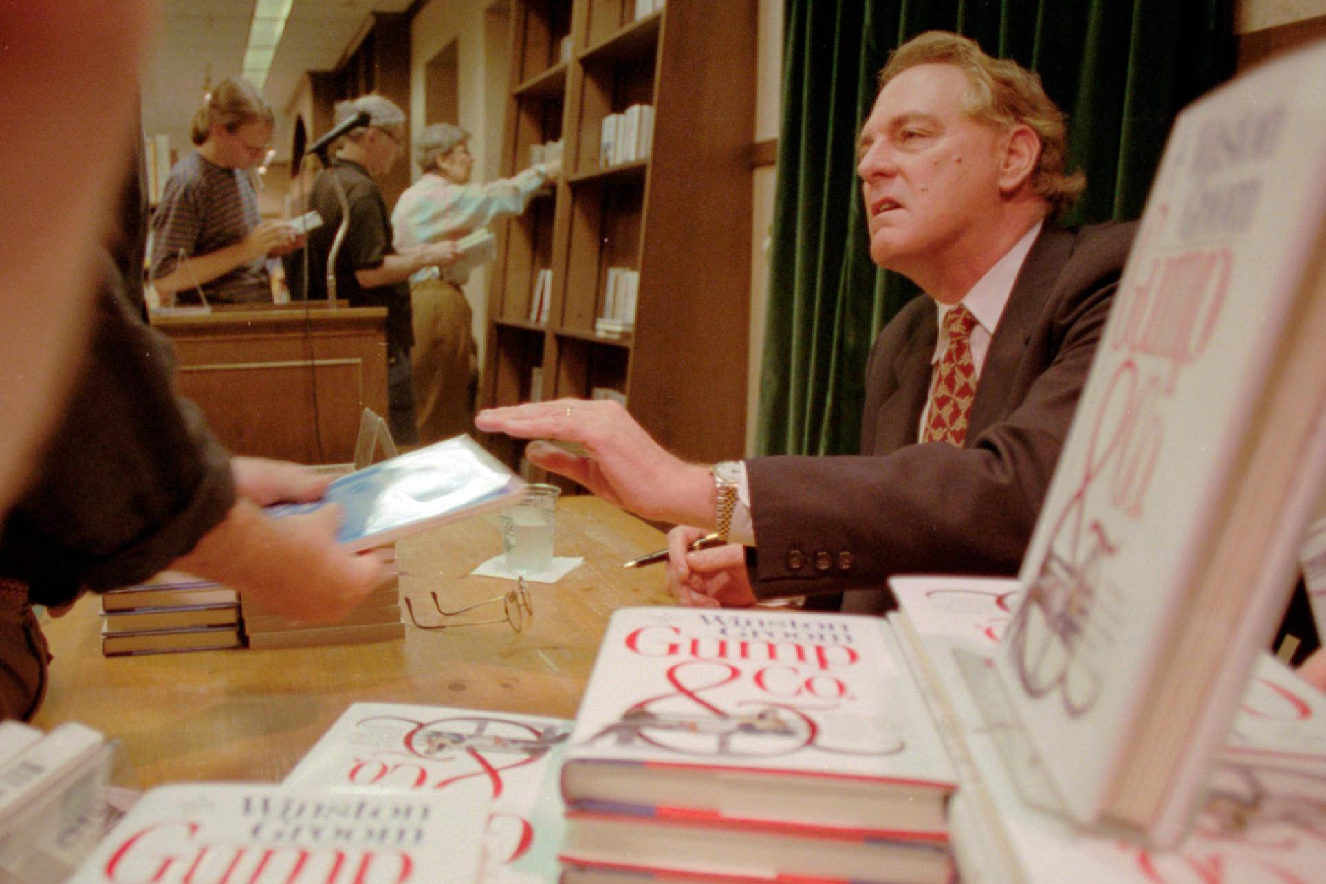 author of "Forrest Gump" Winston Groom