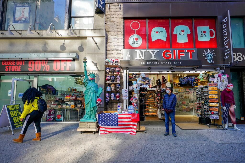 NYC tourist shops