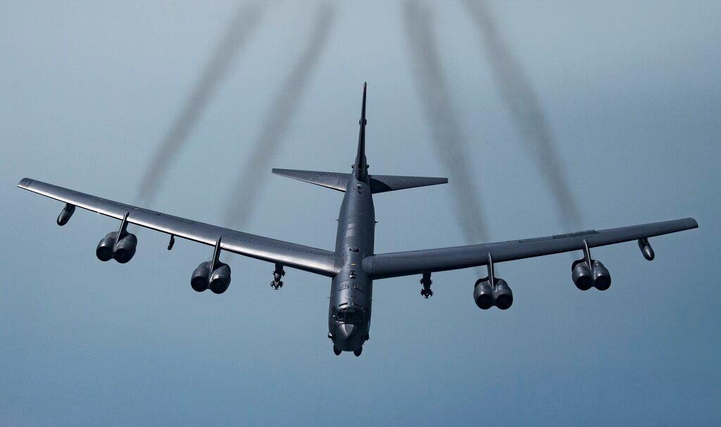 B52-H Bomber 