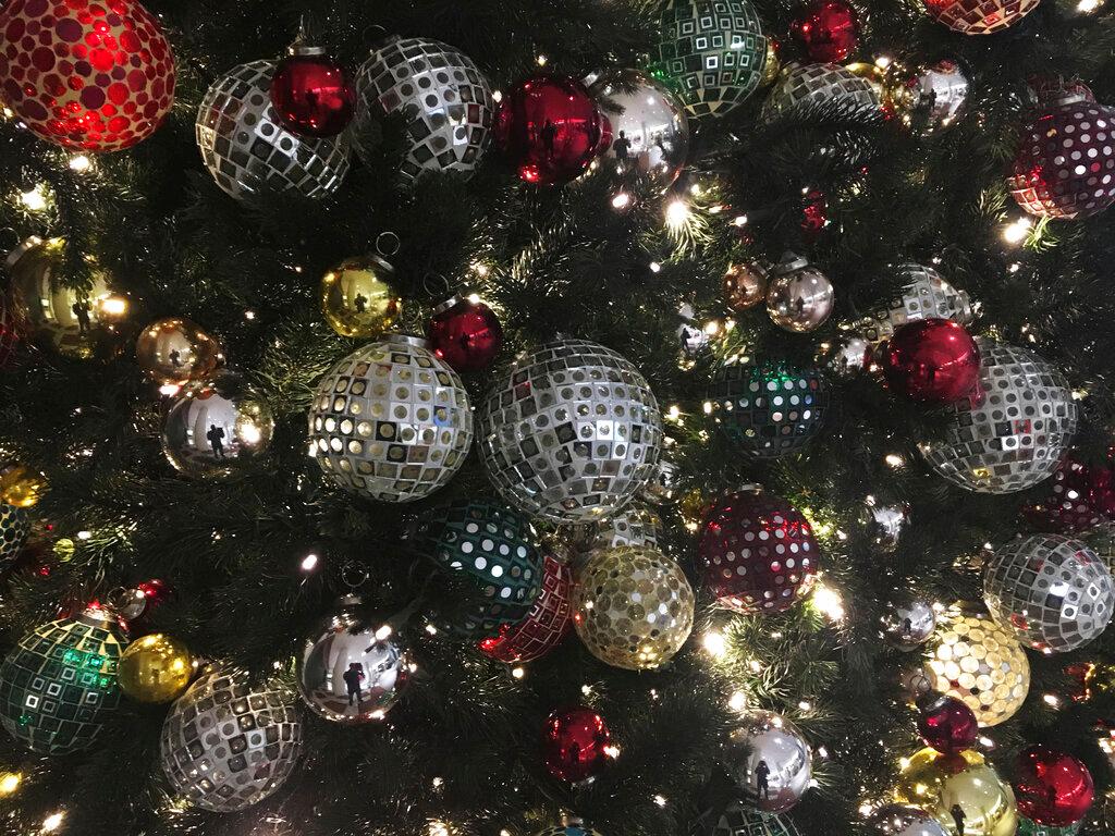Christmas And COVID-19: How To Celebrate Safely And Still Have Fun