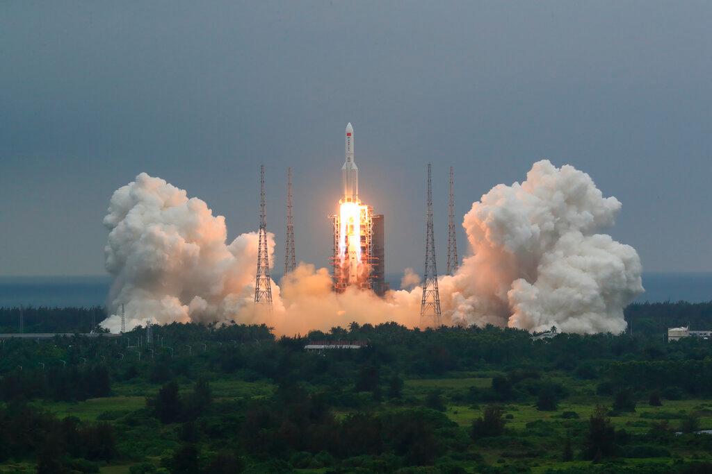Chinese rocket launch