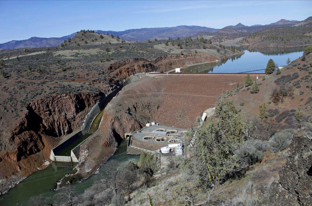dam