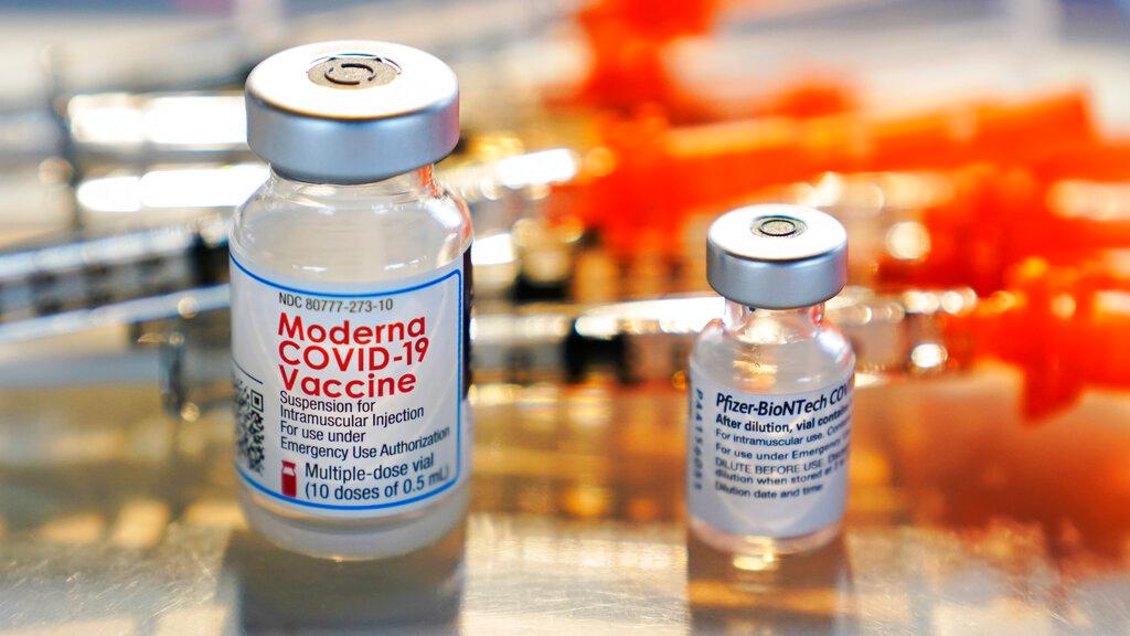 Moderna and Pfizer COVID-19 vaccines 