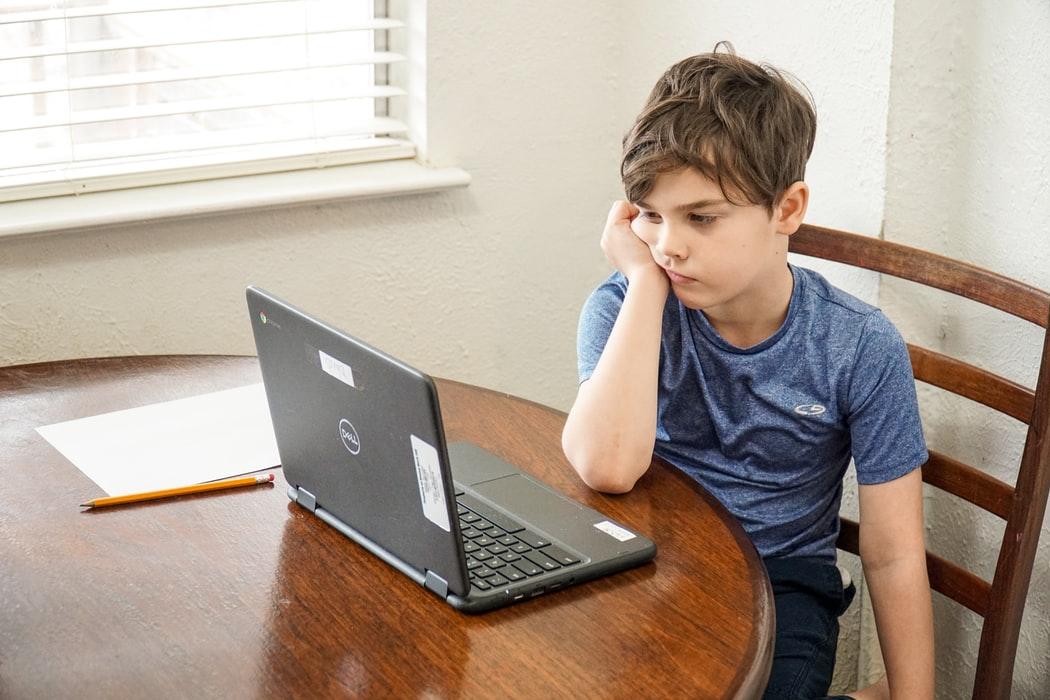 Child in front of computer 