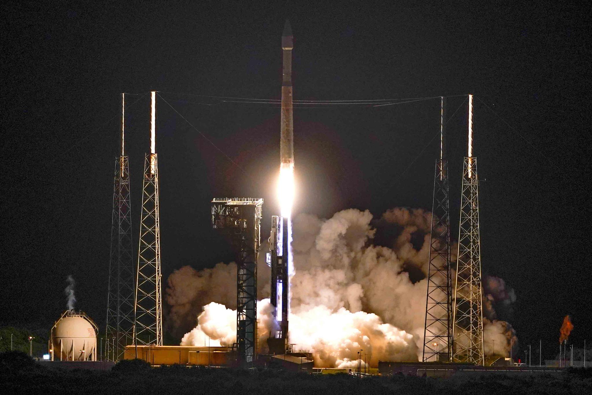 A United Launch Alliance Atlas V rocket carrying the LUCY spacecraft lifts off from Launch Complex 41 at the Cape Canaveral Space Force Station, Saturday, Oct. 16, 2021, in Cape Canaveral, Fla.