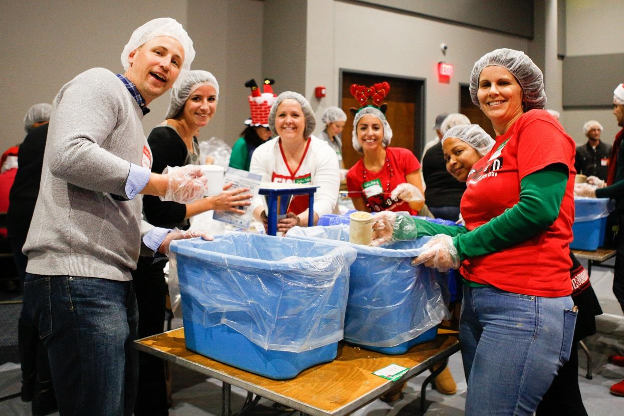 church team packs meals