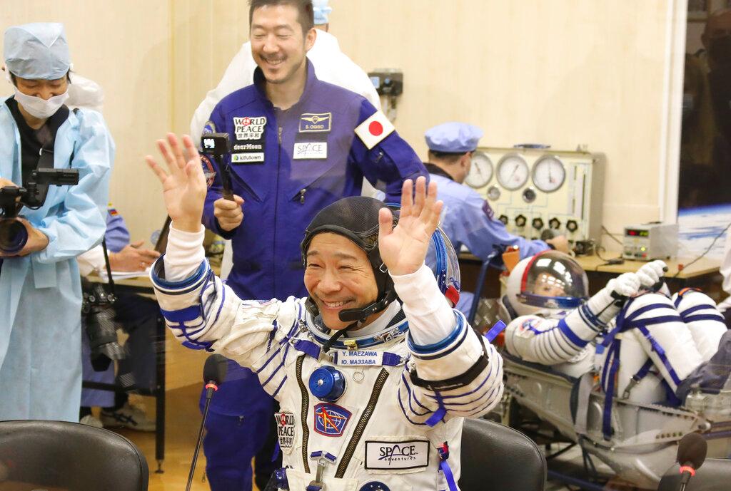 Yusaku Maezawa heading to the International Space Station 