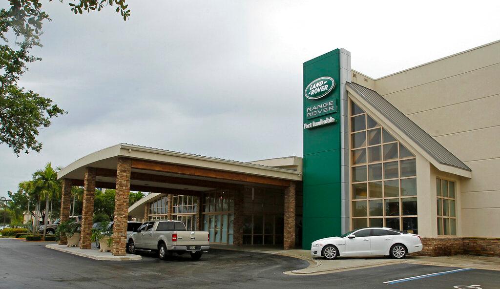Land Rover dealership 
