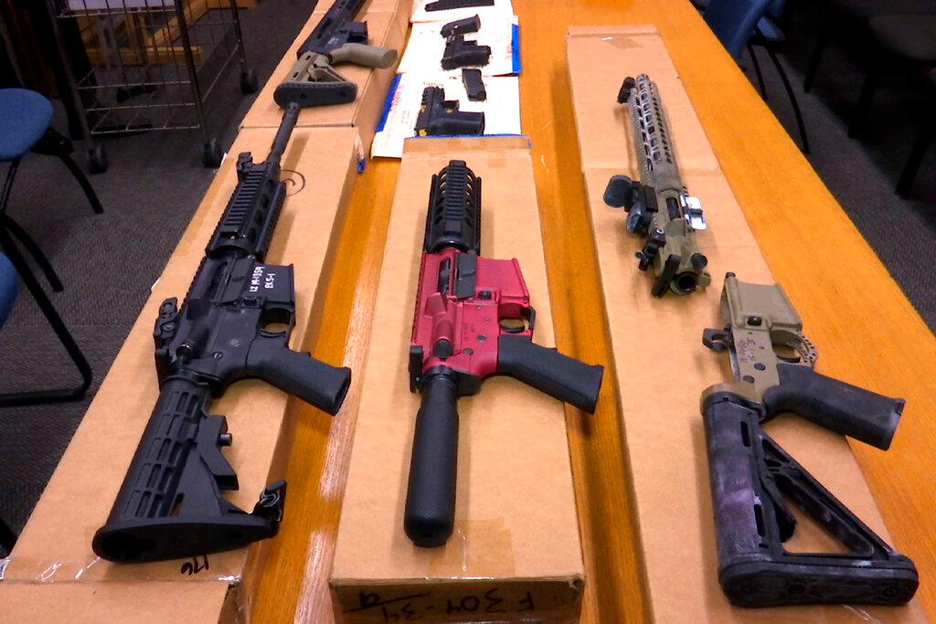 guns