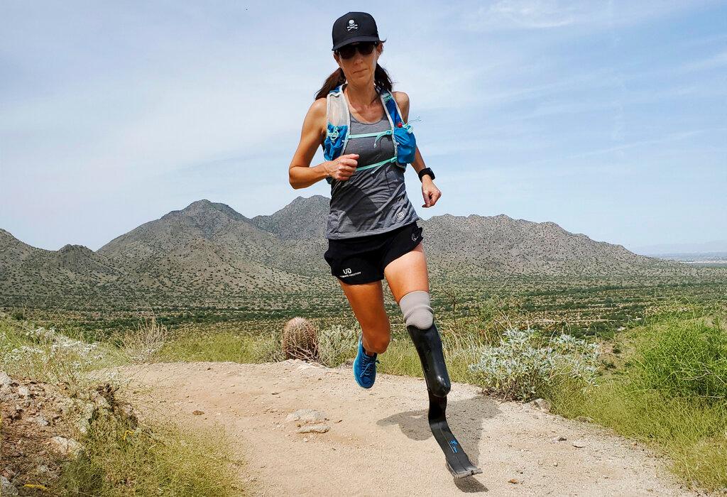 Marathoner Jacky Hunt-Broersma trains on Aug. 28, 2021 at San Tan Mountain Regional Park, in San Tan Valley, Az.