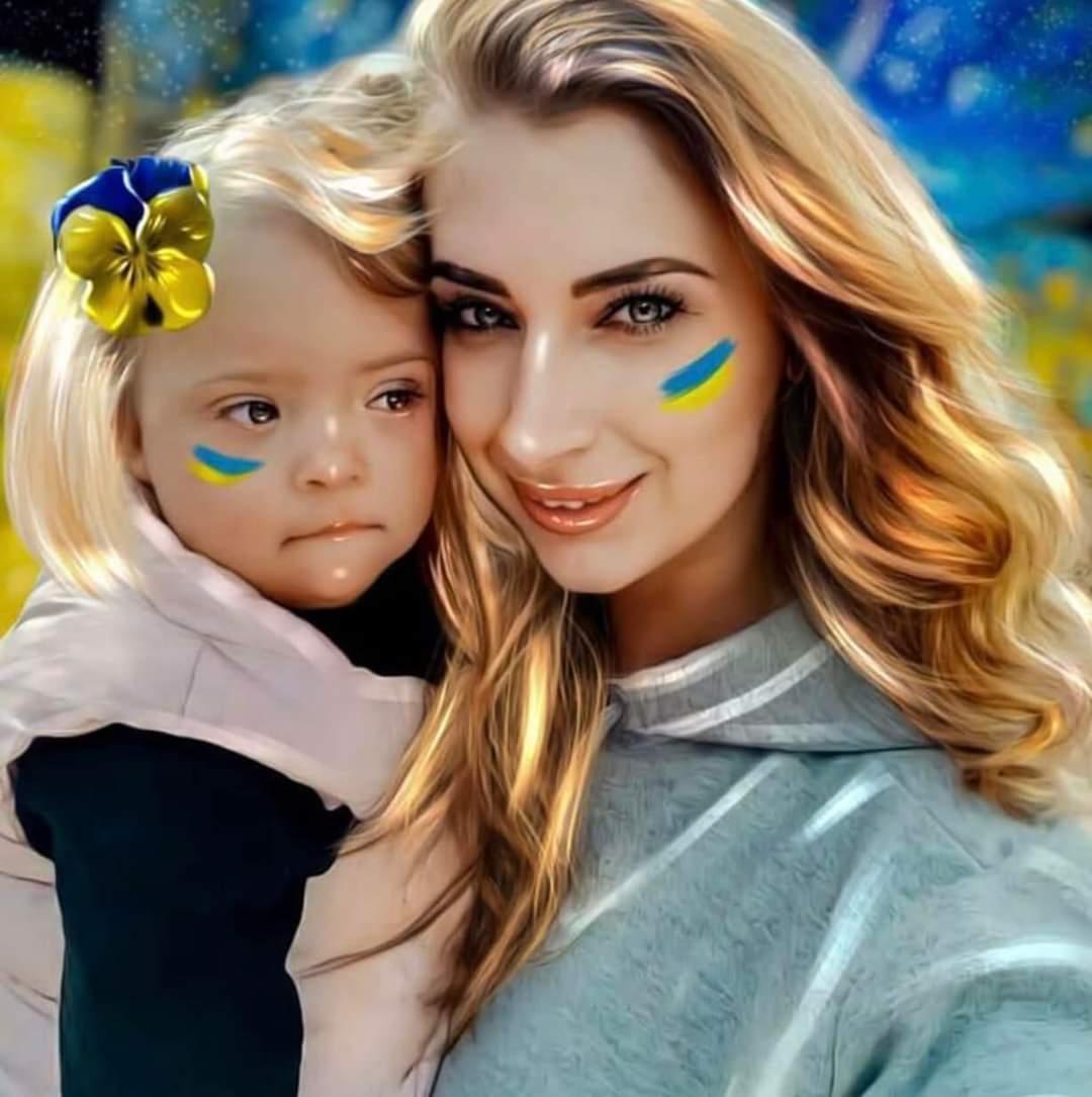  Iryna Dmytrieva & daughter Liza